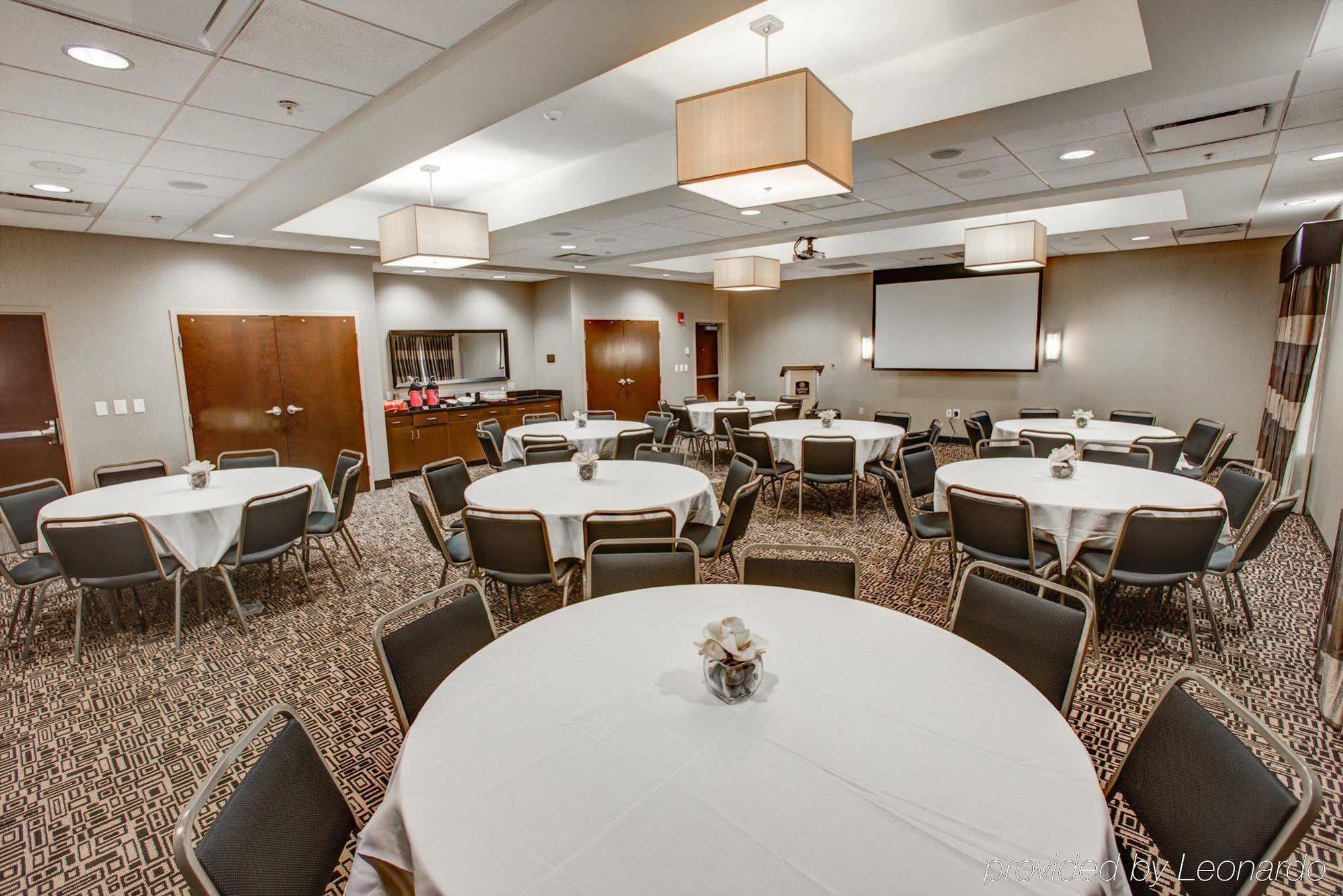 Cambria Hotel Pittsburgh - Downtown מראה חיצוני תמונה
