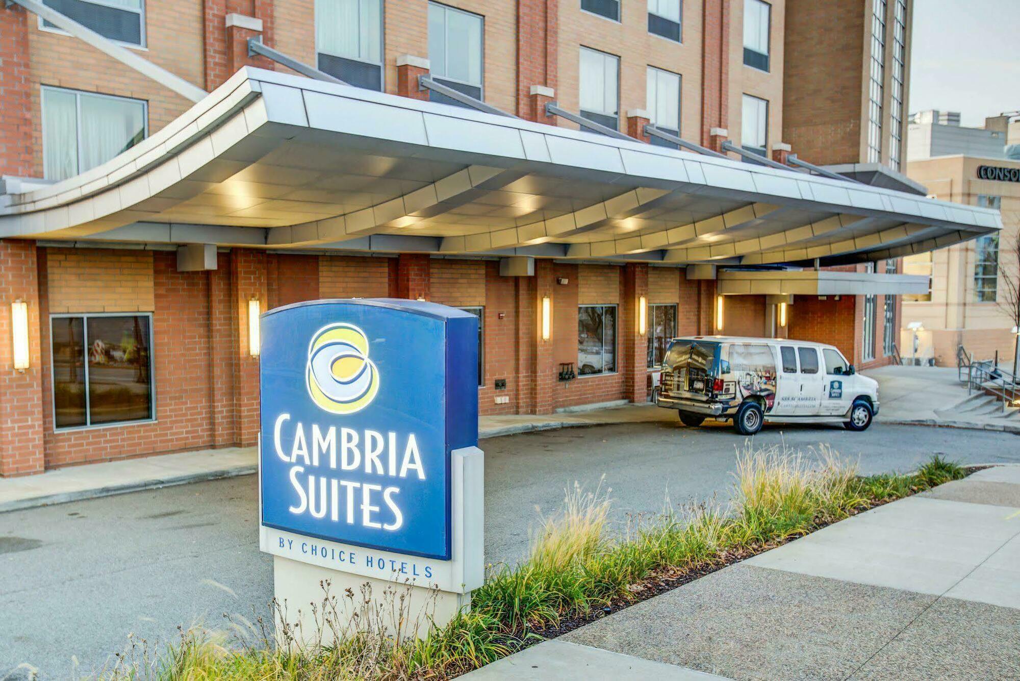 Cambria Hotel Pittsburgh - Downtown מראה חיצוני תמונה